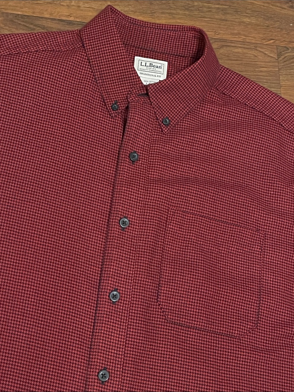 L.L. Bean Traditional Fit Red Black Shirt Size Large Regular